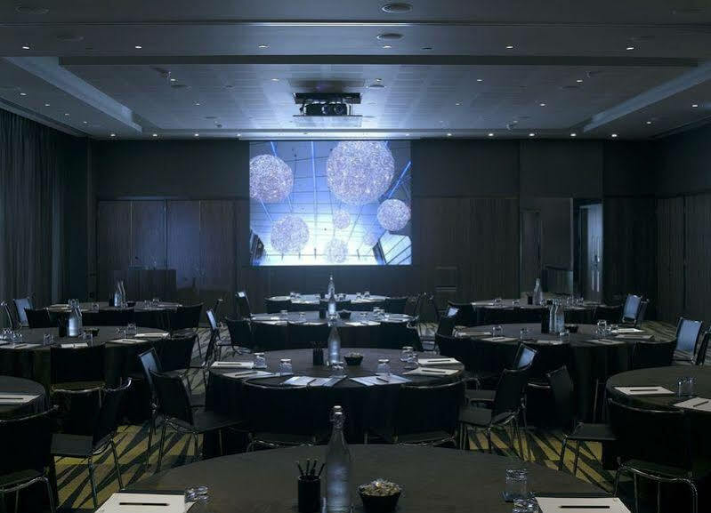 Radisson Blu Hotel, Canary Wharf East Отель